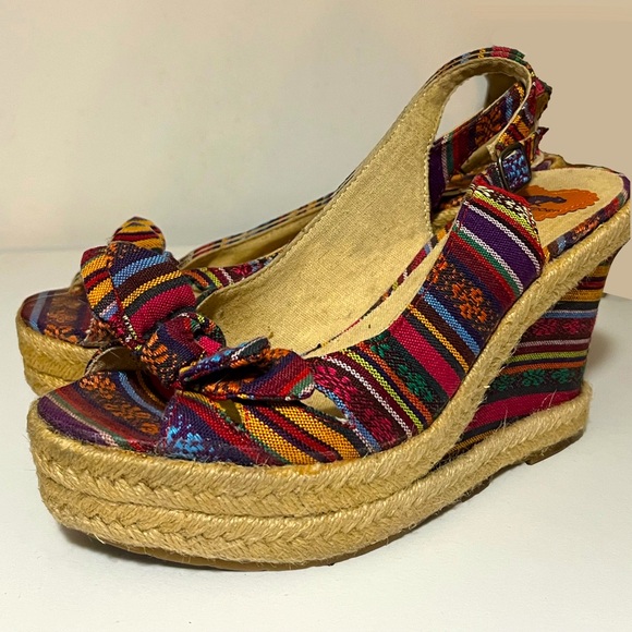 FIESTA WEDGES - Picture 1 of 8